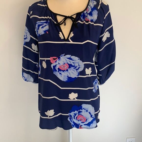 Yumi Kim Floral Blue silk blouse Size Small - Picture 1 of 5